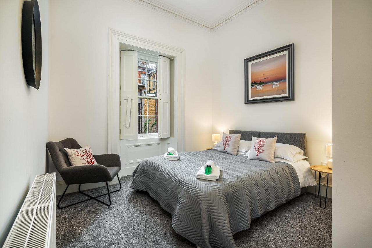 The Renfrew Residence 4-Bedroom, City Centre 글라스고 외부 사진
